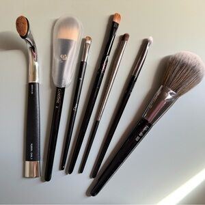 Makeup Brushes ❤️